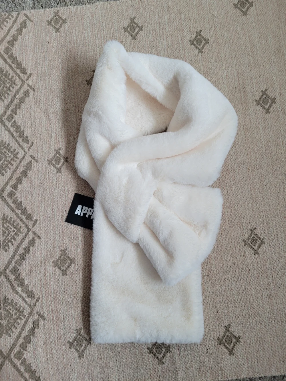 APPARIS Bambi‎ Faux Fur Scarf in Cream